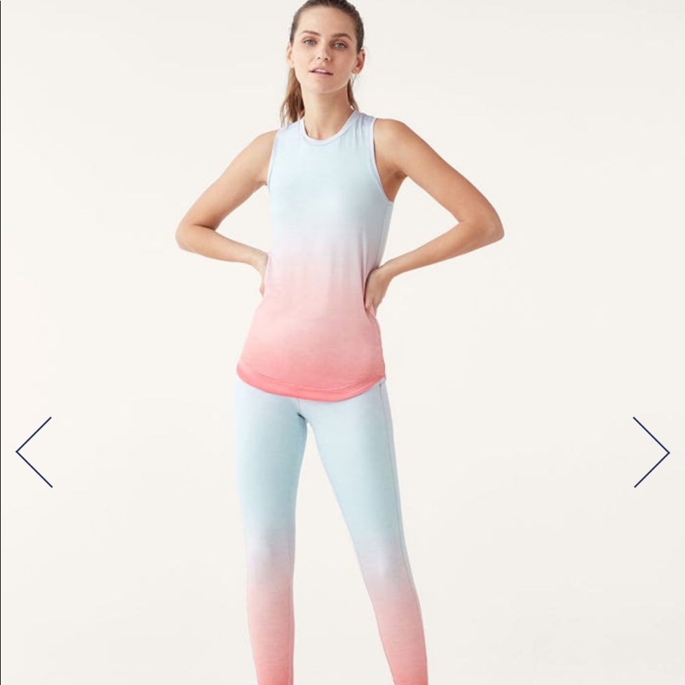 Splendid Aurora Tank and Leggings SET